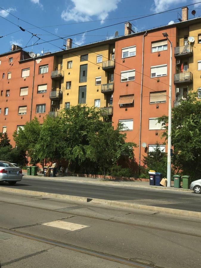 Appartamento Sportarena & Stadion Apartman H-39 Budapest Esterno foto