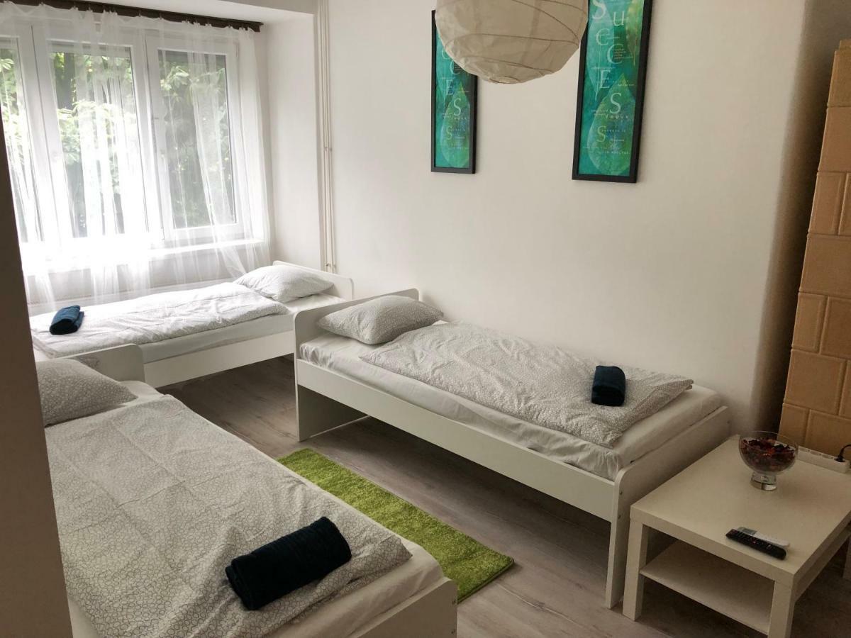 Appartamento Sportarena & Stadion Apartman H-39 Budapest Esterno foto